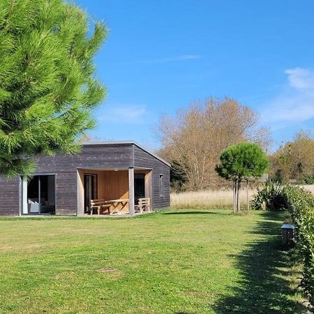 Gites Des Embruns Agon-Coutainville Bagian luar foto