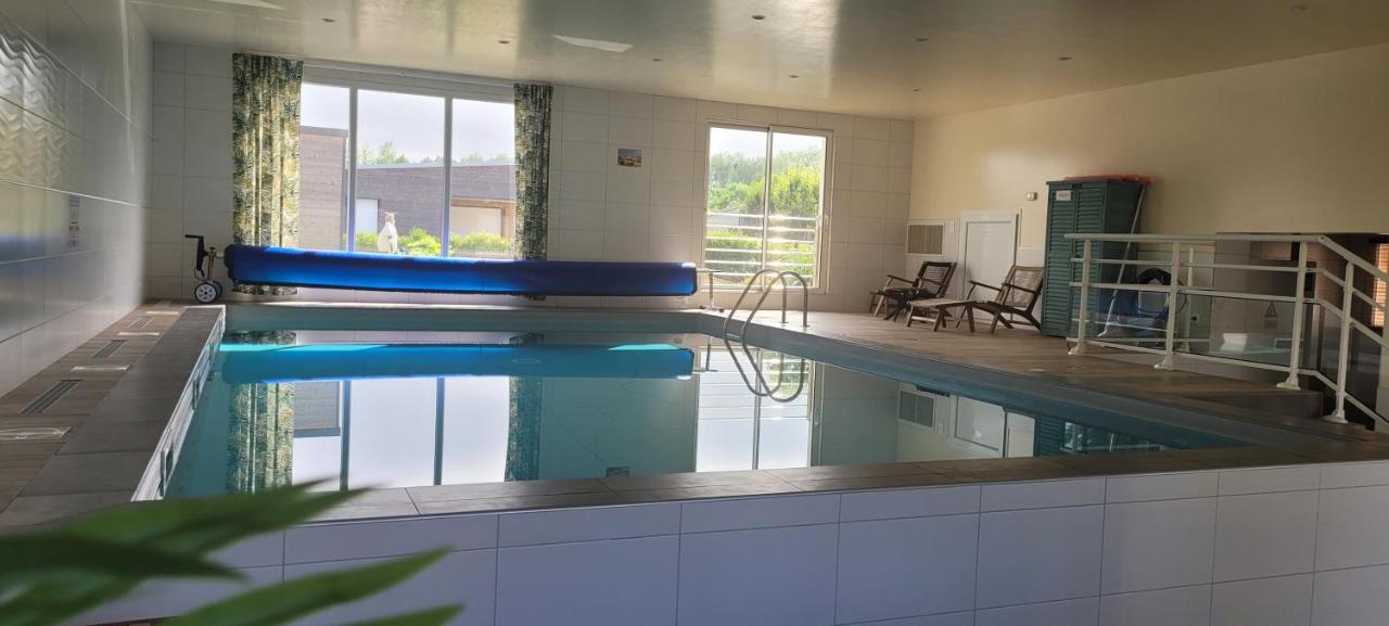 Gites Des Embruns Agon-Coutainville Bagian luar foto